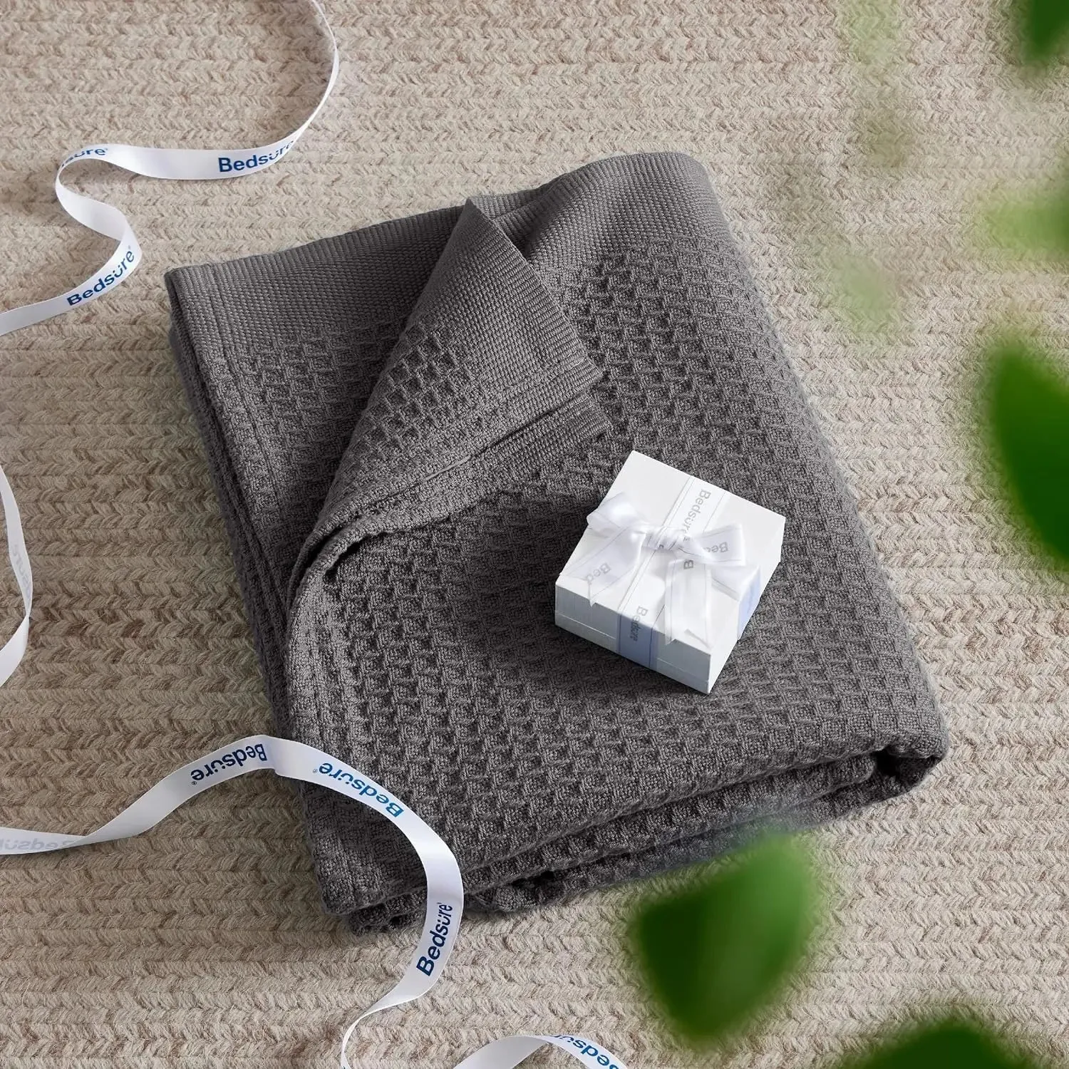 Bedsure 100% Cotton Waffle Weave Lightweight Blanket