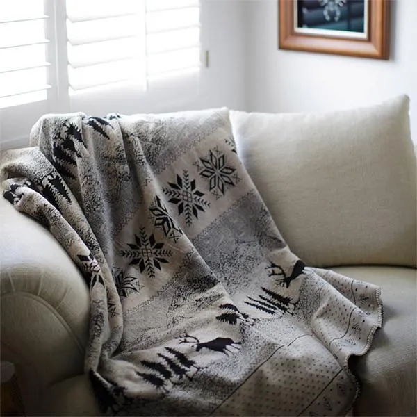 Black Forest Friends Denali Microplush™ Rustic Lodge Throw Blanket